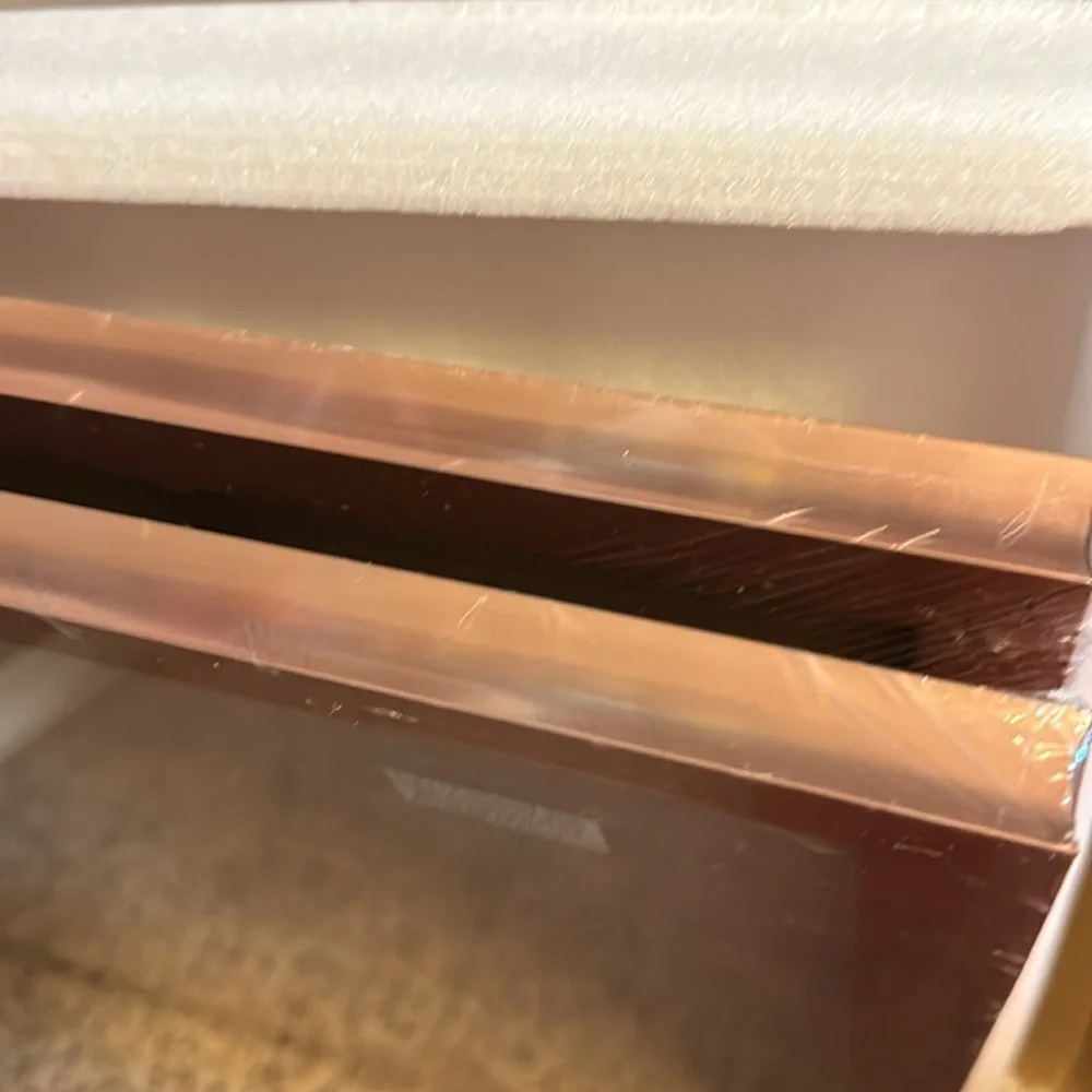 *NWT*‎ 2pack of 17x22” rose gold accent mirrors
